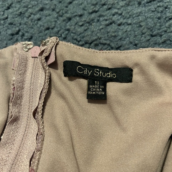 Juniors Sequence Party Top Size 11 - Picture 3 of 4